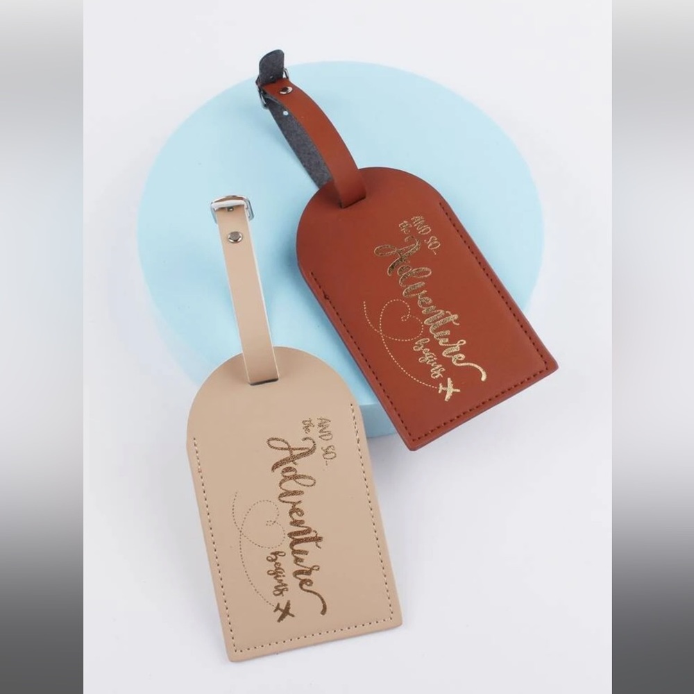 ❌SOLD❌ ADVENTURE LUGGAGE TAGS - BROWN & TAN - Picture 1 of 6